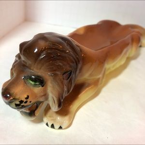 Lion ashtray vintage